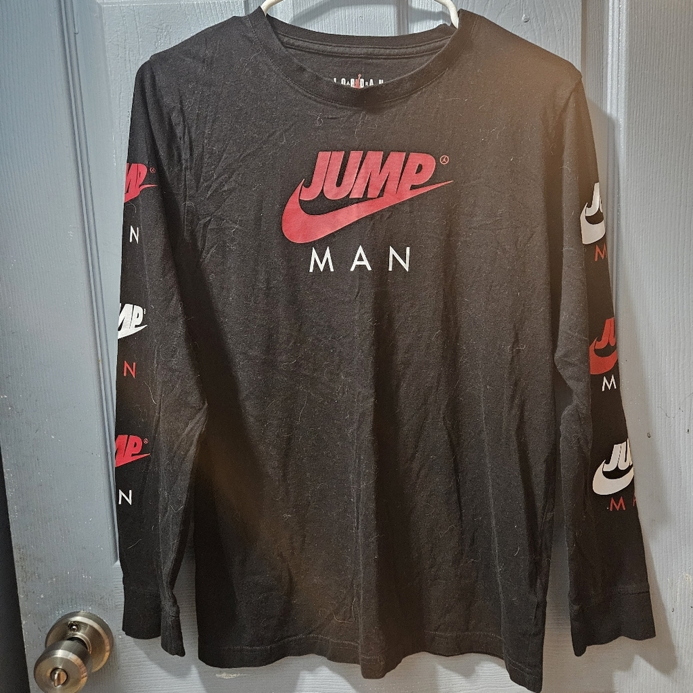 Air Jordan Youth L/S Shirt